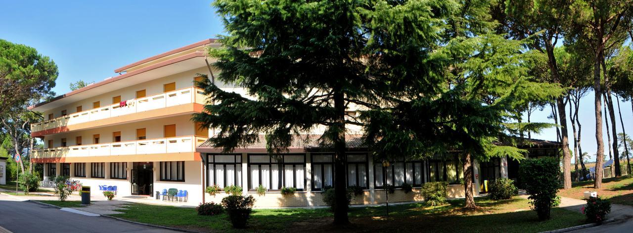 Casa Marina Bruno E Paola Mari Hotel Caorle Bagian luar foto