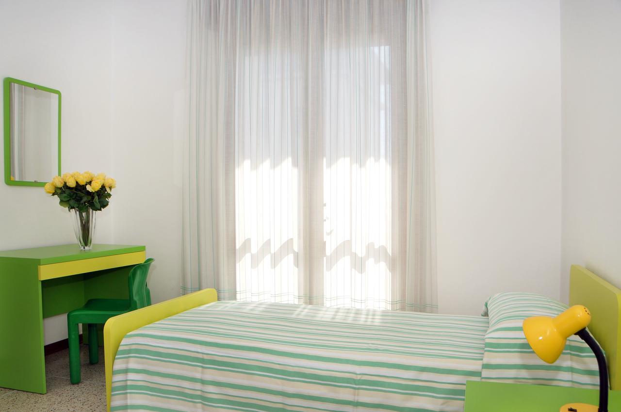 Casa Marina Bruno E Paola Mari Hotel Caorle Bagian luar foto