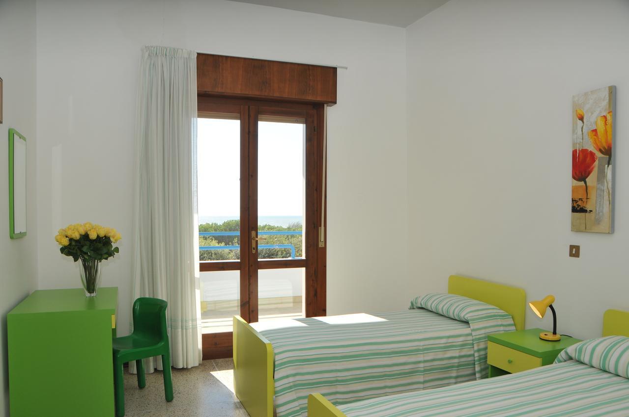 Casa Marina Bruno E Paola Mari Hotel Caorle Bagian luar foto