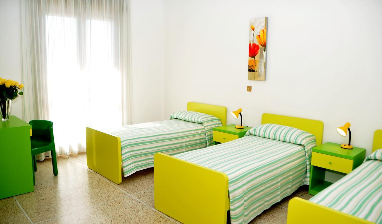 Casa Marina Bruno E Paola Mari Hotel Caorle Bagian luar foto