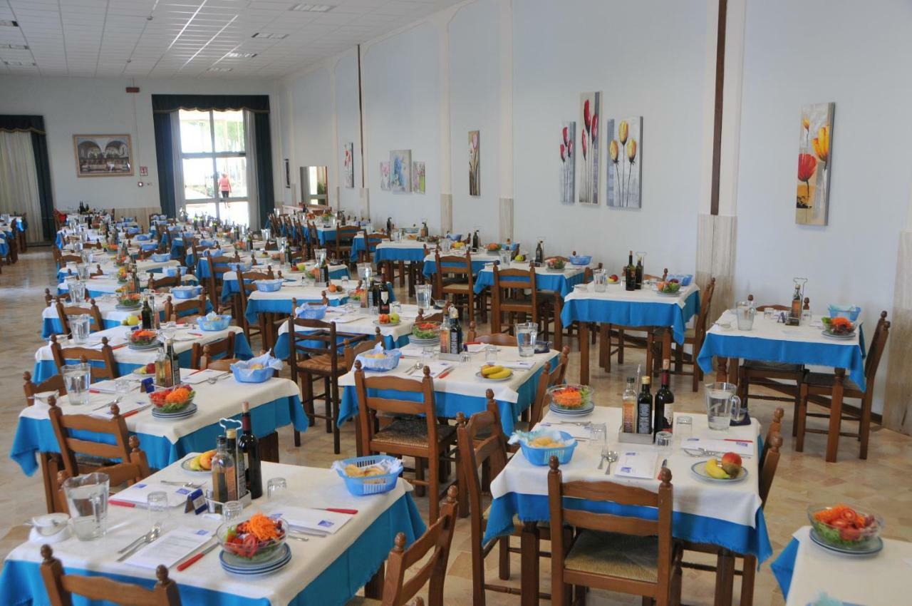Casa Marina Bruno E Paola Mari Hotel Caorle Bagian luar foto
